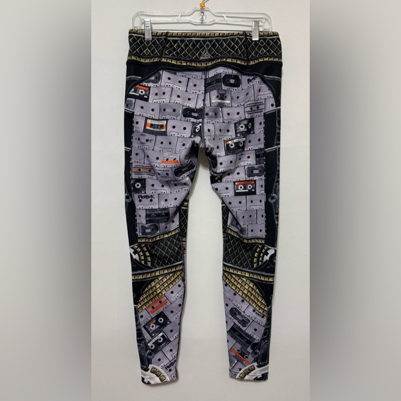 Reebok Speedwick Lux Bold Baroque Print Leggings •Large •Cassette Tape Music - Picture 15 of 15